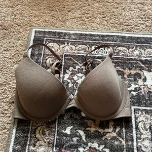 Victoria's Secret Brown Molded T-Shirt Bra